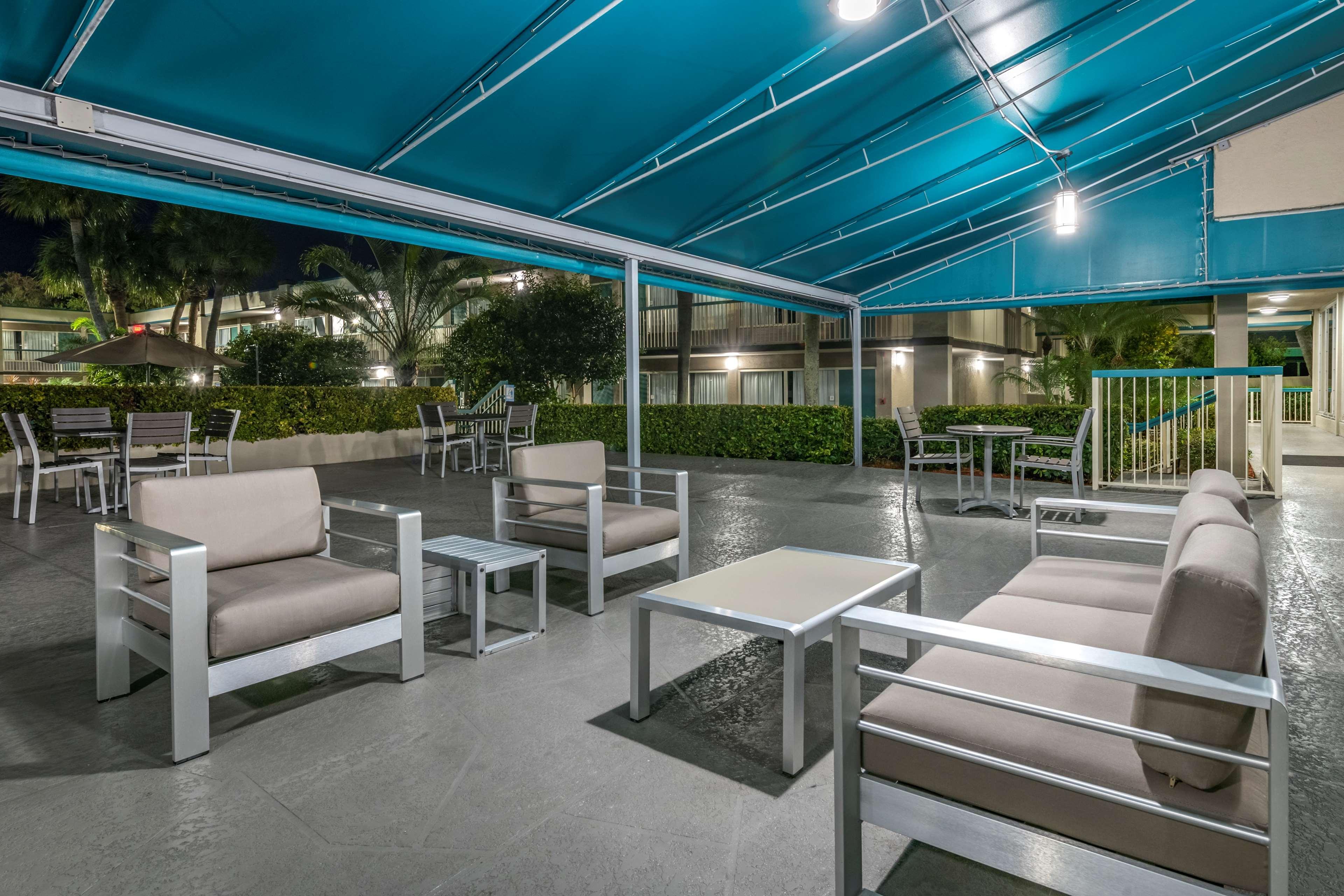Best Western Downtown Stuart Εξωτερικό φωτογραφία