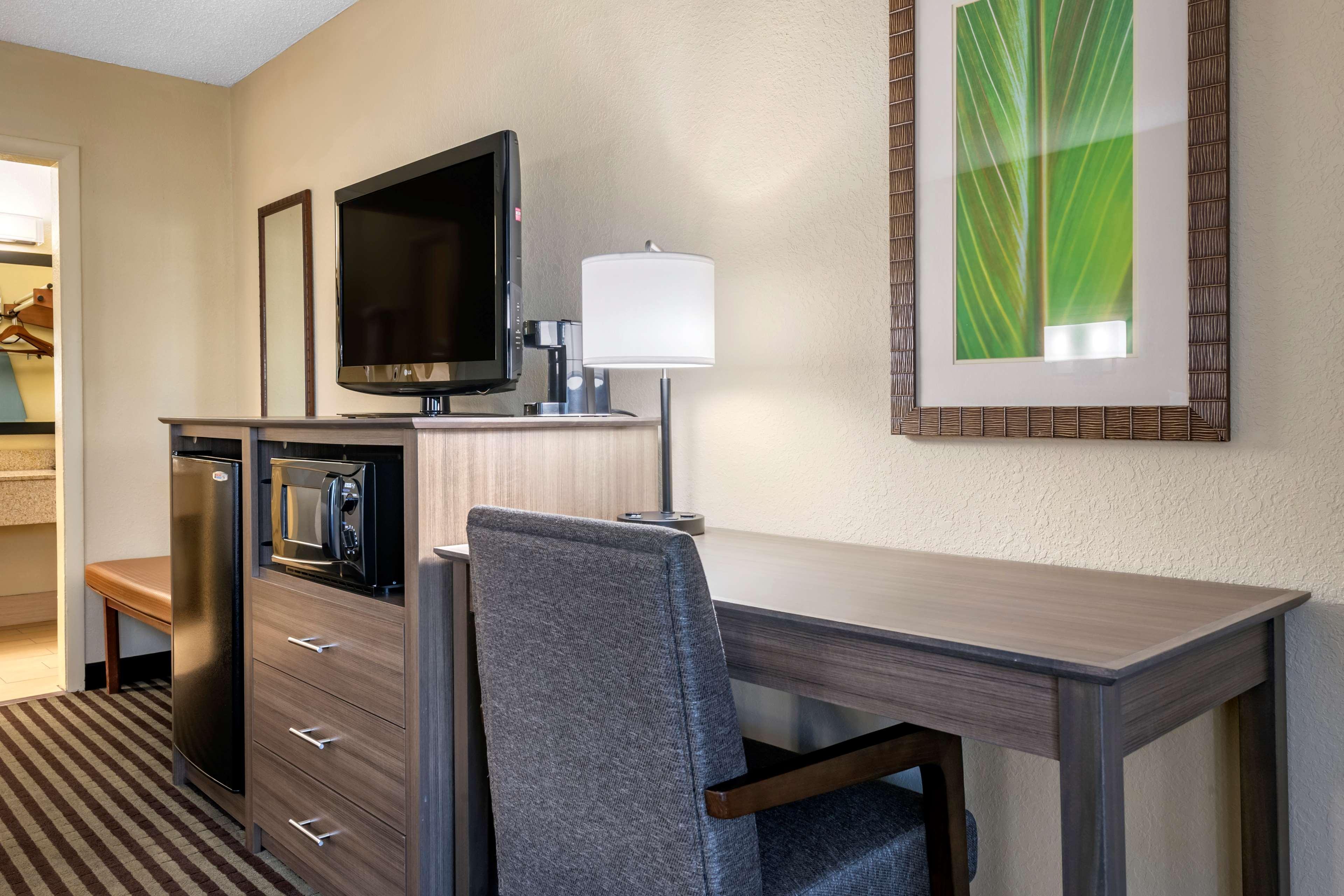 Best Western Downtown Stuart Εξωτερικό φωτογραφία