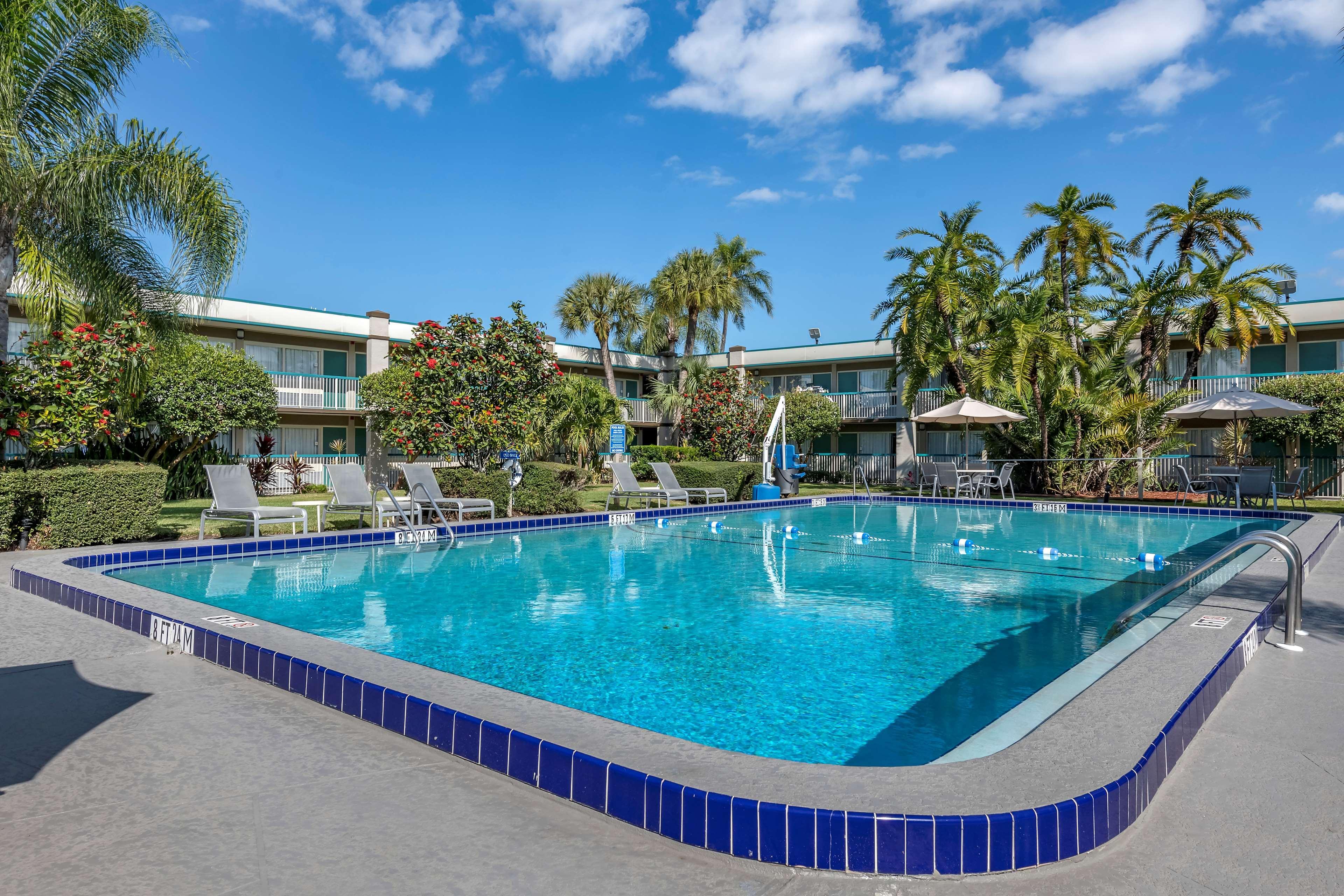 Best Western Downtown Stuart Εξωτερικό φωτογραφία
