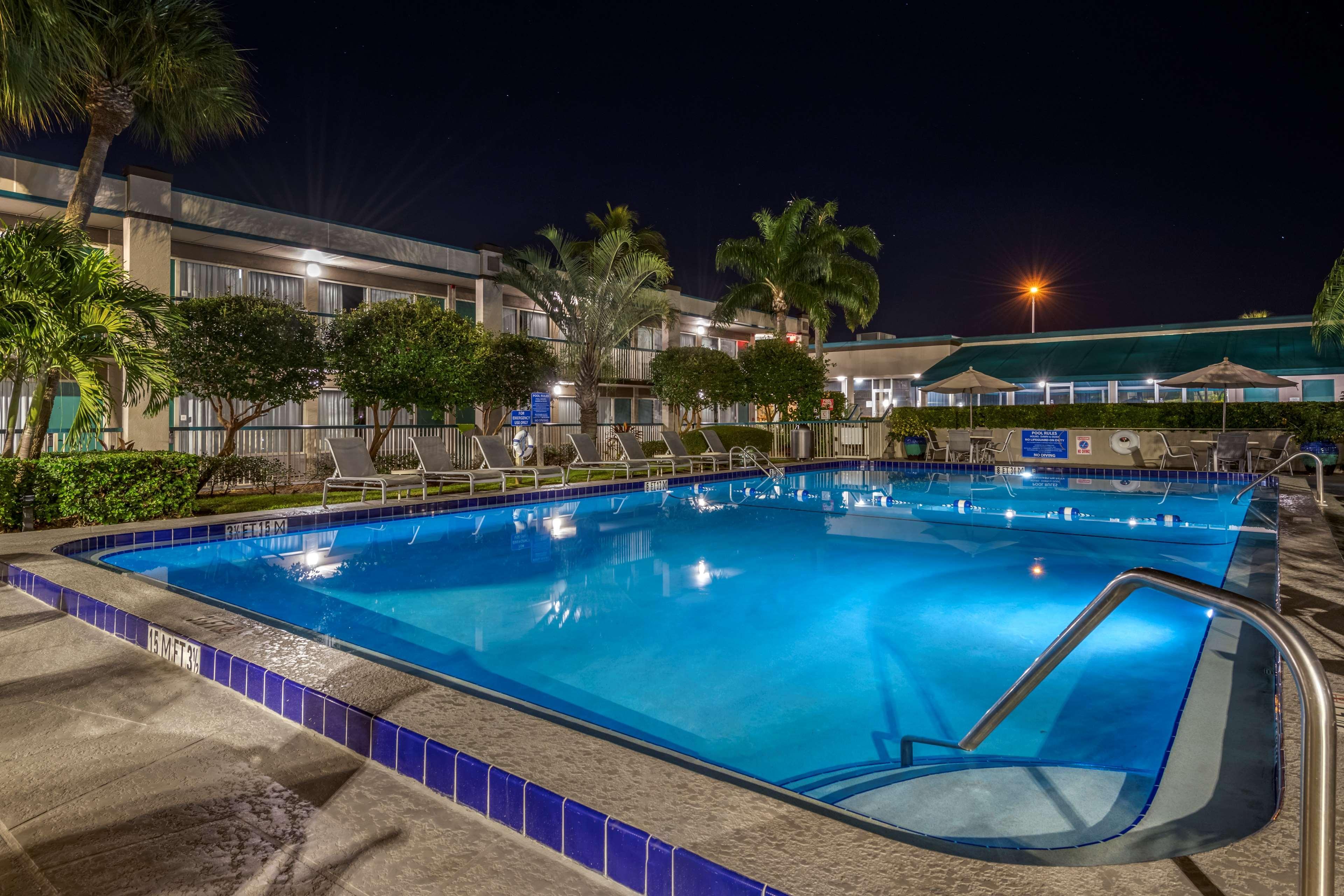 Best Western Downtown Stuart Εξωτερικό φωτογραφία